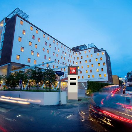 מלון Ibis Bangkok Sathorn מראה חיצוני תמונה